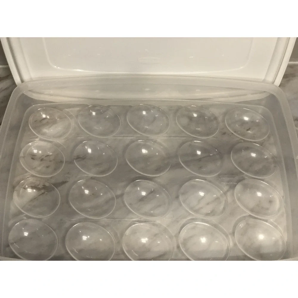 Rubbermaid Egg Keeper Storage Holds 20‎ Jumbo Eggs 8.5 x 12.8